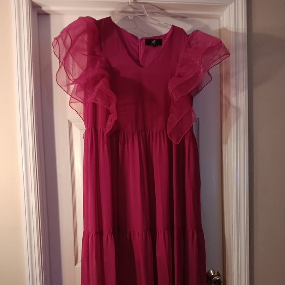 Fushia Maxi Dress - Picture 1 of 3
